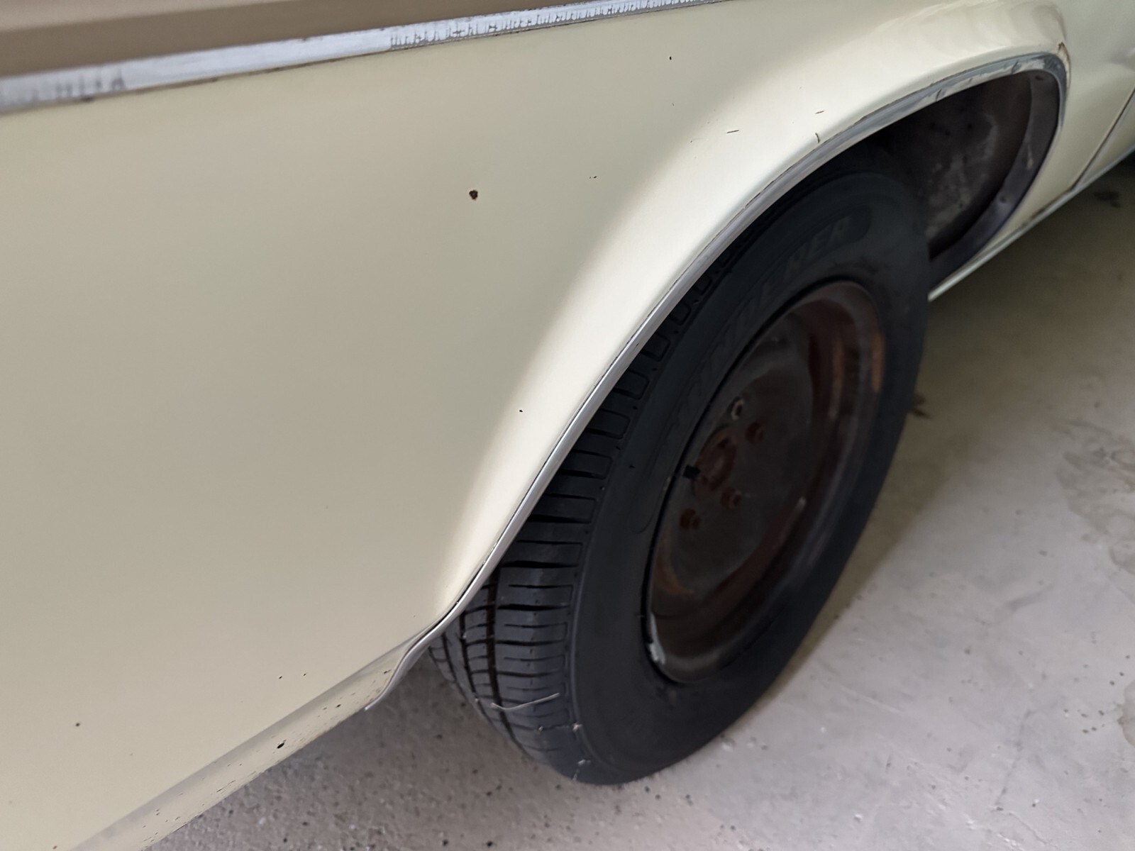 Chevrolet-Nova-Concours-1976-Hatchback-26