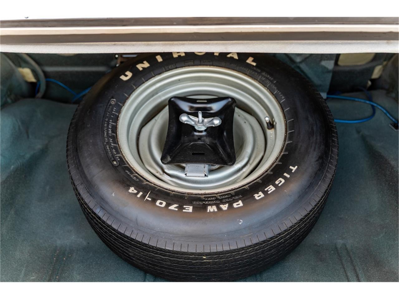 Chevrolet-Nova-ss-1972-Pewter-Grey-Black-32