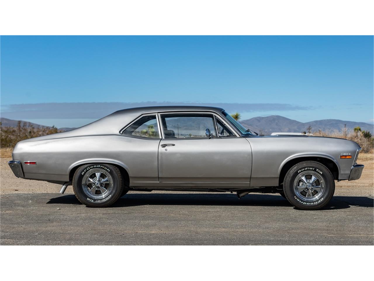Chevrolet-Nova-ss-1972-Pewter-Grey-Black-52