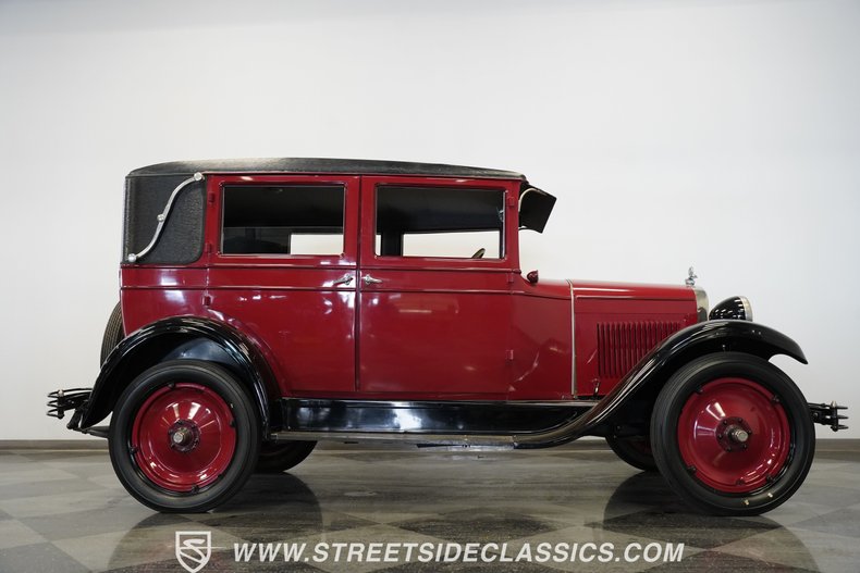 Chevrolet-Other-1927-Burgundy-Gray-34