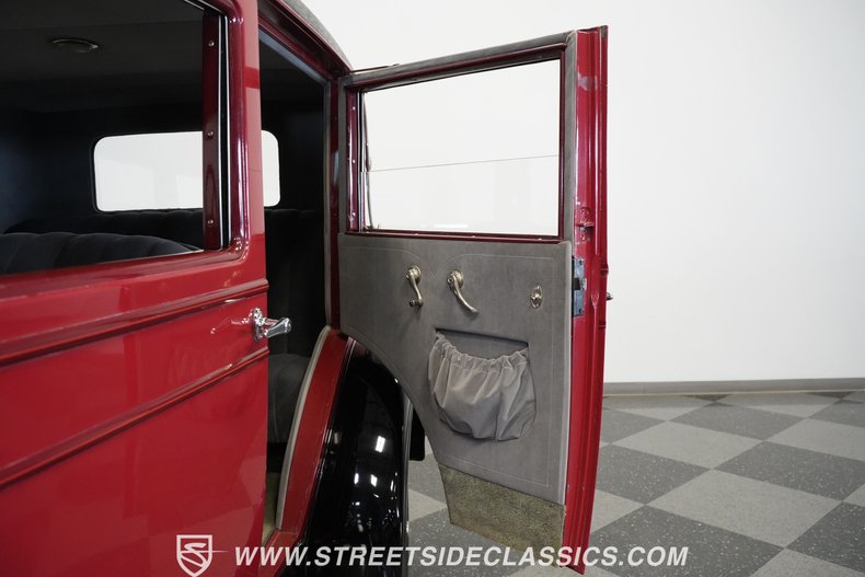 Chevrolet-Other-1927-Burgundy-Gray-49