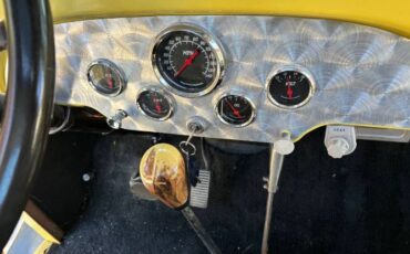 Chevrolet-Other-1931-Yellow-16