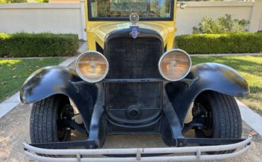 Chevrolet-Other-1931-Yellow-4