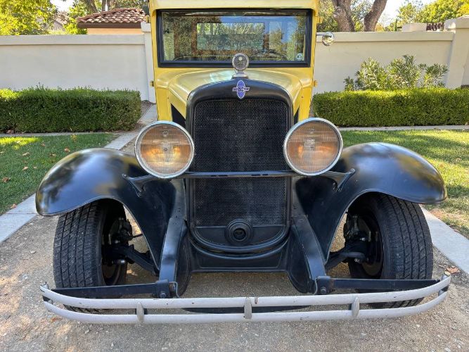 Chevrolet-Other-1931-Yellow-4