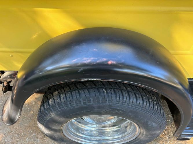 Chevrolet-Other-1931-Yellow-8