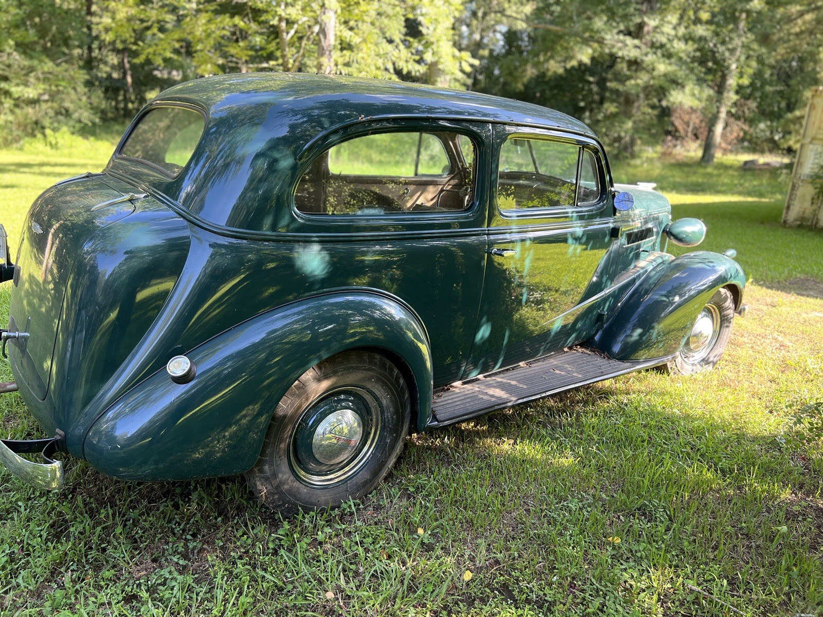 Chevrolet-Other-1937-Sedan-16