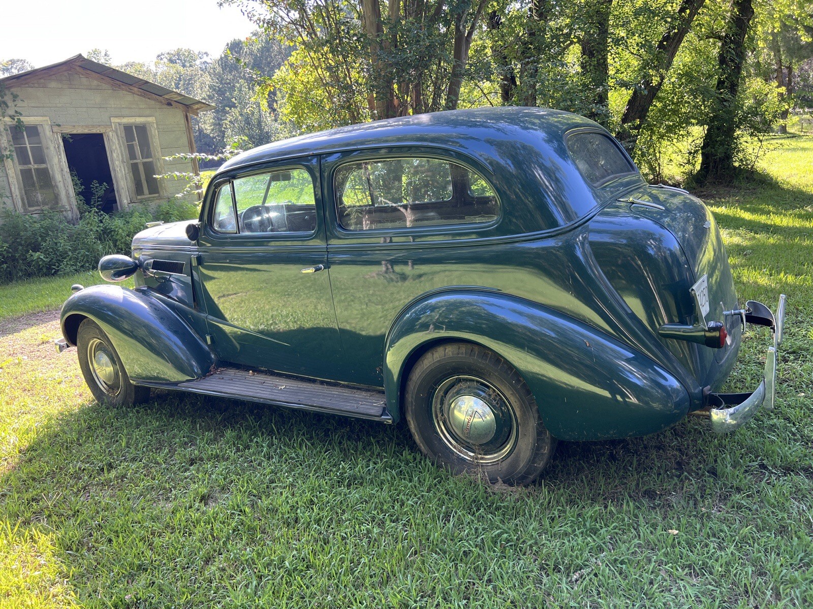 Chevrolet-Other-1937-Sedan-2