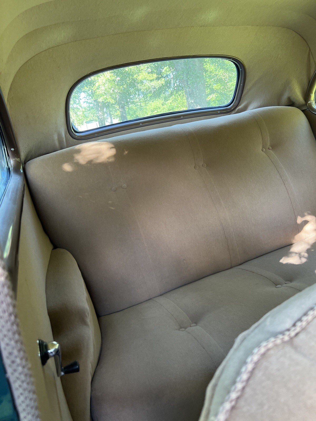 Chevrolet-Other-1937-Sedan-22
