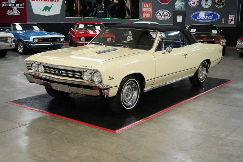 Chevrolet-Other-1967-Yellow-Black-15