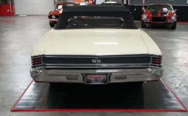 Chevrolet-Other-1967-Yellow-Black-18