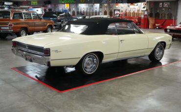 Chevrolet-Other-1967-Yellow-Black-19