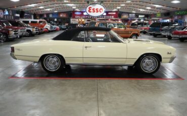 Chevrolet-Other-1967-Yellow-Black-20