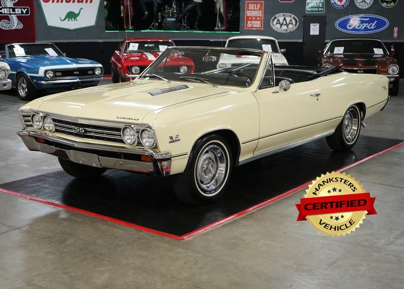 Chevrolet-Other-1967-Yellow-Black-25