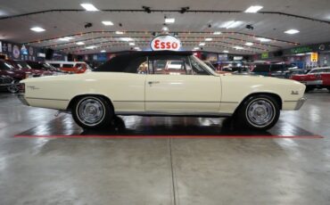 Chevrolet-Other-1967-Yellow-Black-37