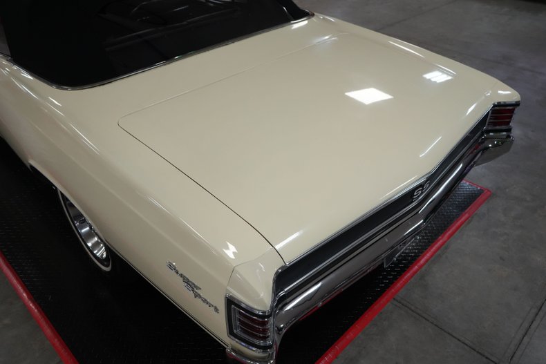 Chevrolet-Other-1967-Yellow-Black-7