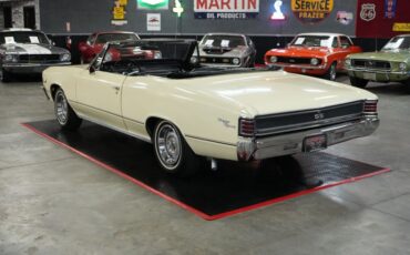 Chevrolet-Other-1967-Yellow-Black-9
