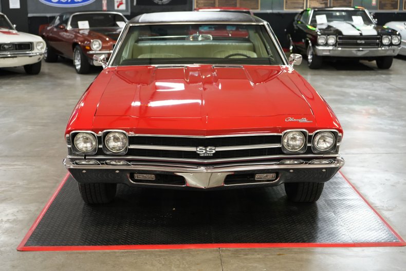 Chevrolet-Other-1969-Red-White-1