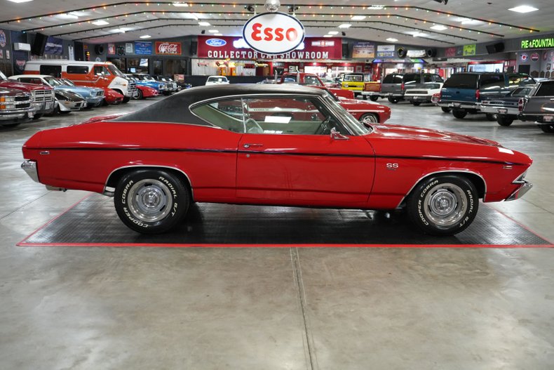 Chevrolet-Other-1969-Red-White-18