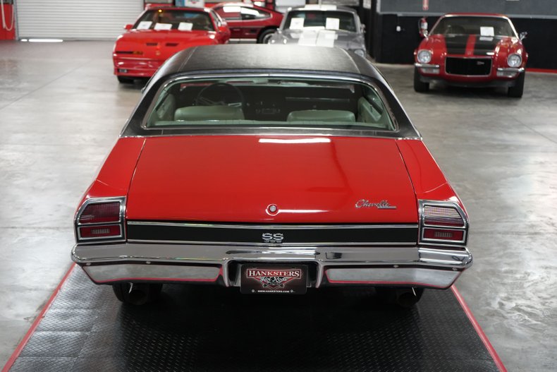 Chevrolet-Other-1969-Red-White-21
