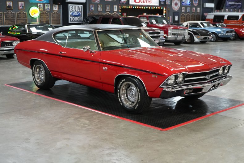 Chevrolet-Other-1969-Red-White-41