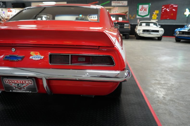 Chevrolet-Other-1969-Red-White-42
