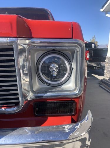 Chevrolet-Other-1975-RedWhite-Red-7