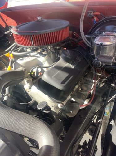 Chevrolet-Other-1975-RedWhite-Red-9