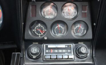 Chevrolet-Other-1975-White-Black-23