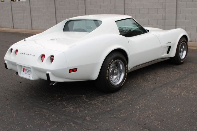 Chevrolet-Other-1975-White-Black-30