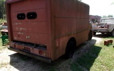 Chevrolet-Other-1977-Red-Brown-2