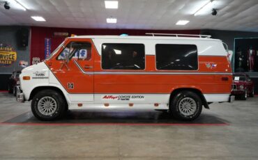 Chevrolet-Other-1978-Orange-Orange-31