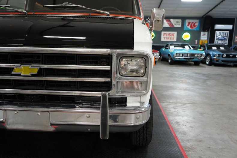 Chevrolet-Other-1978-Orange-Orange-40