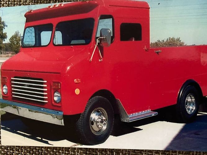 Chevrolet-Other-1984-RedOrange-11