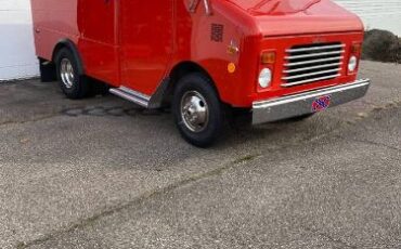 Chevrolet-Other-1984-RedOrange-12