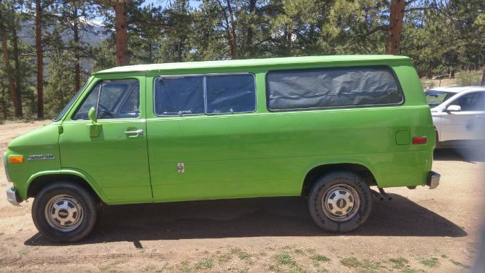 Chevrolet-Other-1986-Green-10