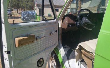 Chevrolet-Other-1986-Green-5