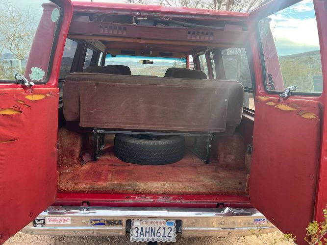 Chevrolet-Other-1987-Red-3