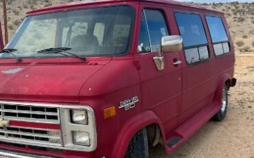 Chevrolet-Other-1987-Red-9