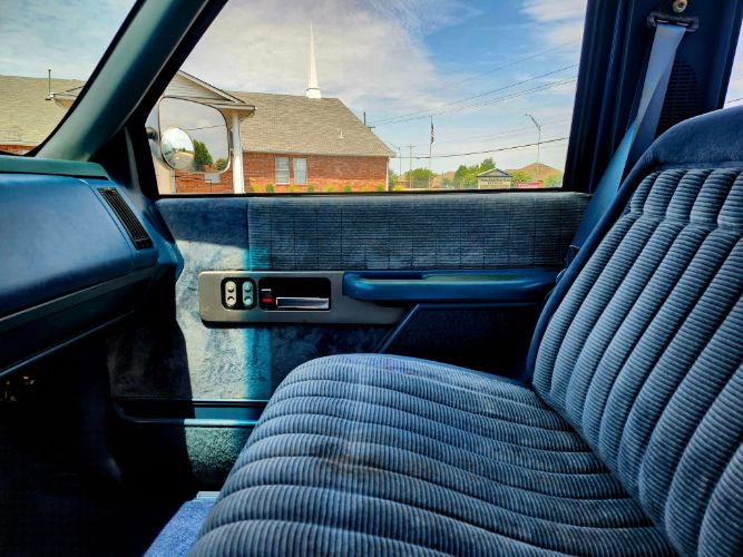 Chevrolet-Other-1990-Blue-Metallic-1