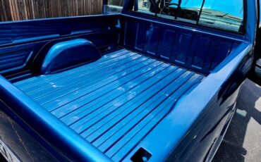 Chevrolet-Other-1990-Blue-Metallic-12