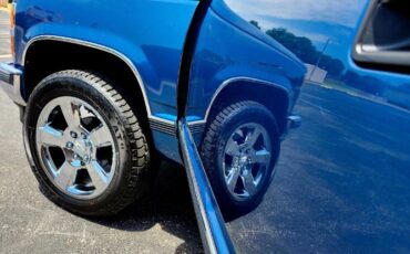 Chevrolet-Other-1990-Blue-Metallic-15