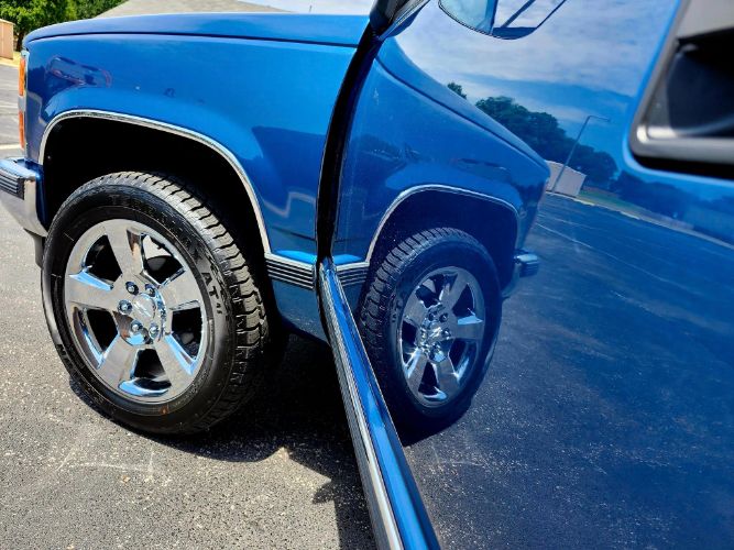 Chevrolet-Other-1990-Blue-Metallic-15