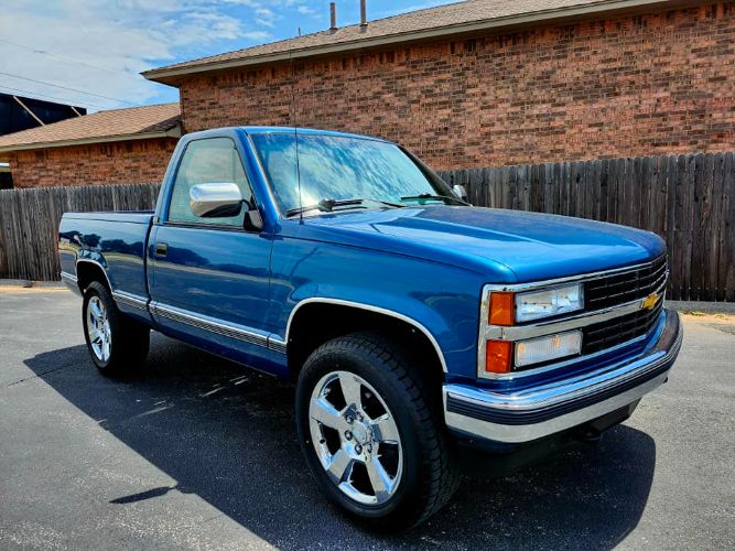 Chevrolet-Other-1990-Blue-Metallic-4