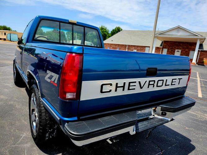 Chevrolet-Other-1990-Blue-Metallic-6
