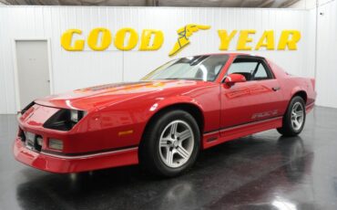 Chevrolet-Other-1990-Red-Grey-1