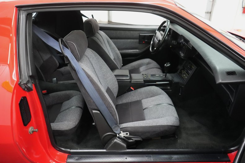 Chevrolet-Other-1990-Red-Grey-12