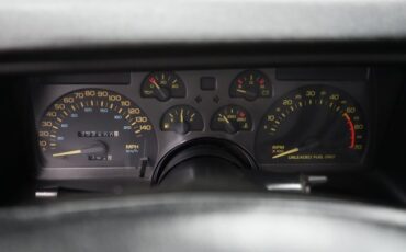 Chevrolet-Other-1990-Red-Grey-15