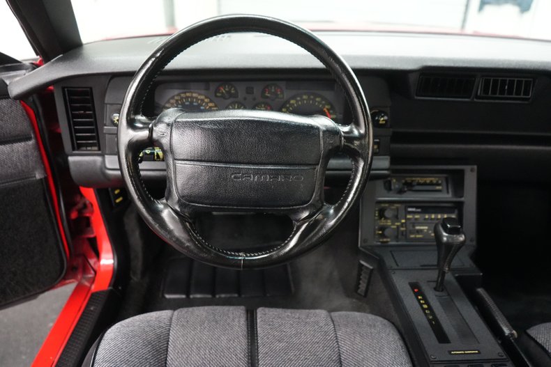 Chevrolet-Other-1990-Red-Grey-16