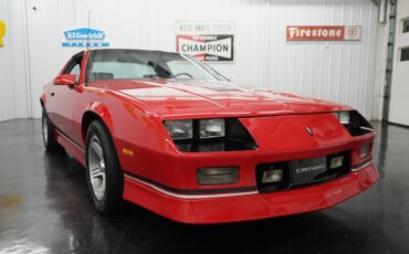 Chevrolet-Other-1990-Red-Grey-17