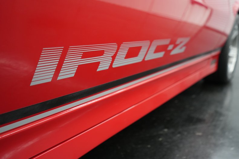 Chevrolet-Other-1990-Red-Grey-19